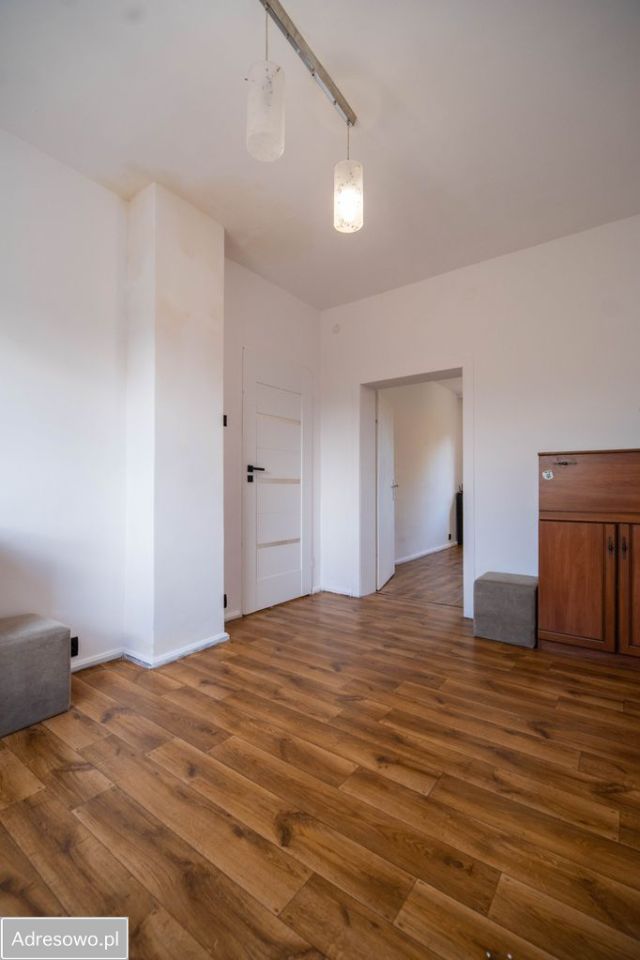 dom wolnostojący, 6 pokoi Zbrosławice. Zdjęcie 4