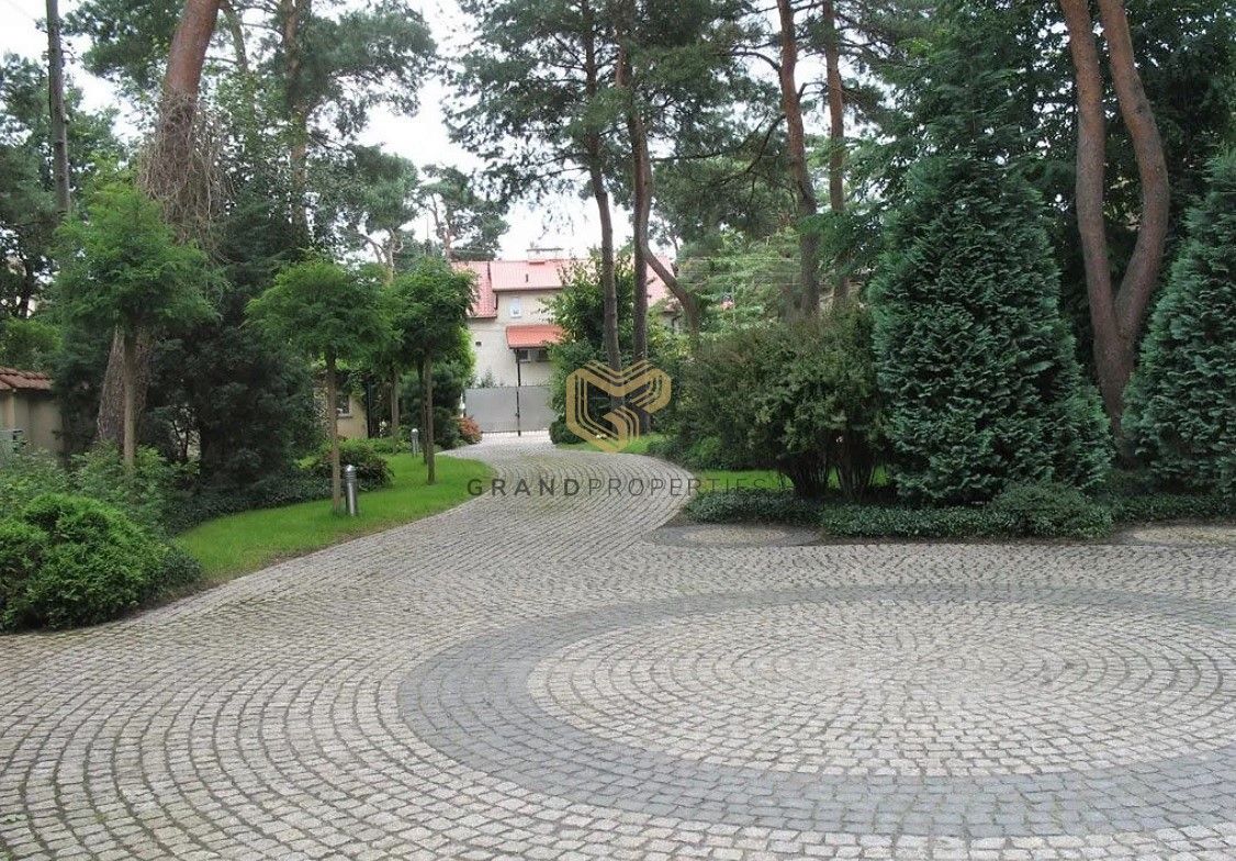 dom wolnostojący, 10 pokoi Warszawa Radość. Zdjęcie 7