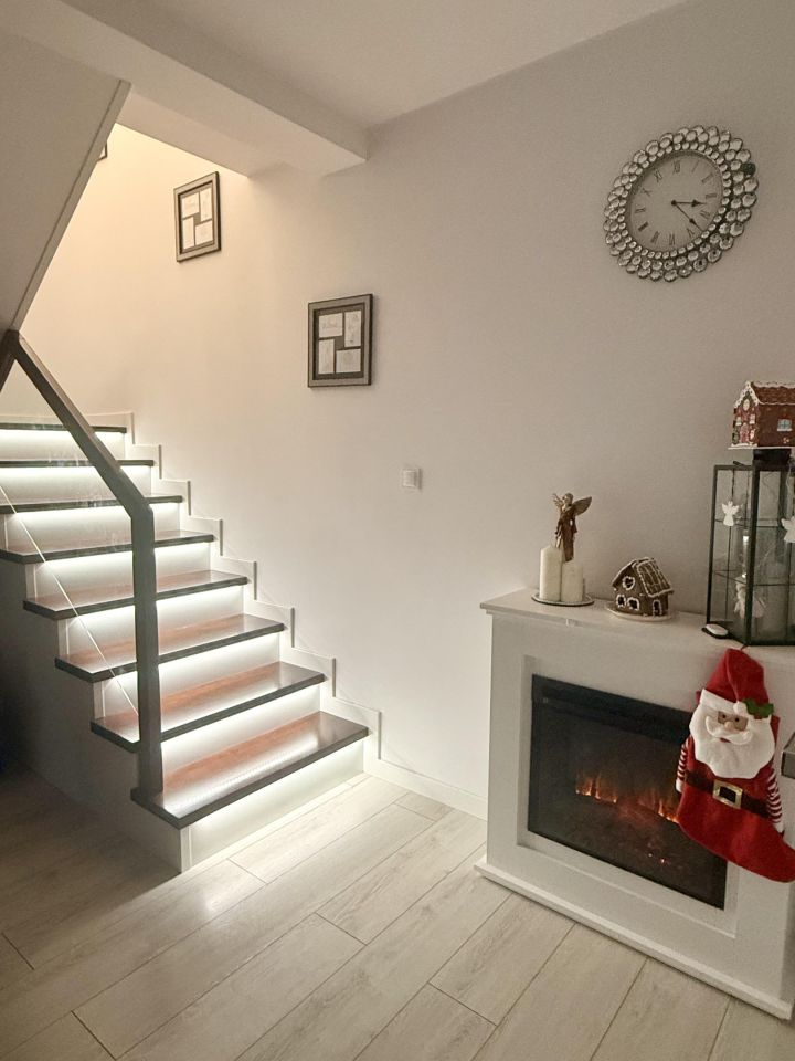 dom szeregowy, 4 pokoje Nowy Dwór Mazowiecki, ul. Dębowa. Zdjęcie 8