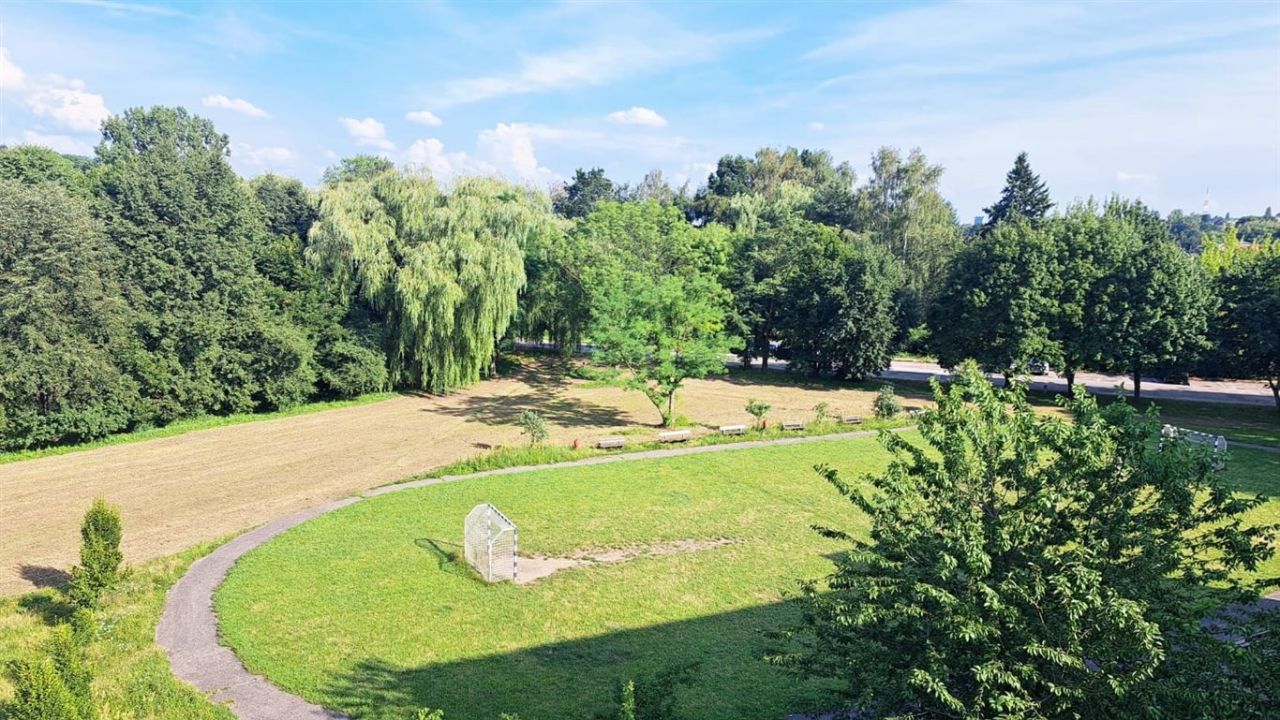 Mieszkanie 4-pokojowe Będzin. Zdjęcie 17