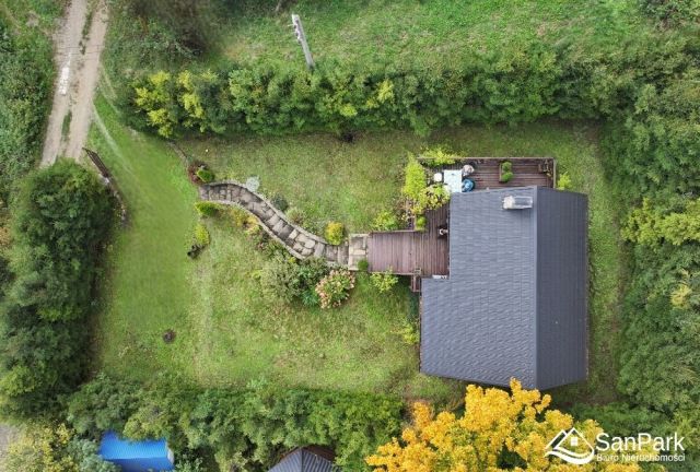 dom wolnostojący, 2 pokoje Czarna. Zdjęcie 13