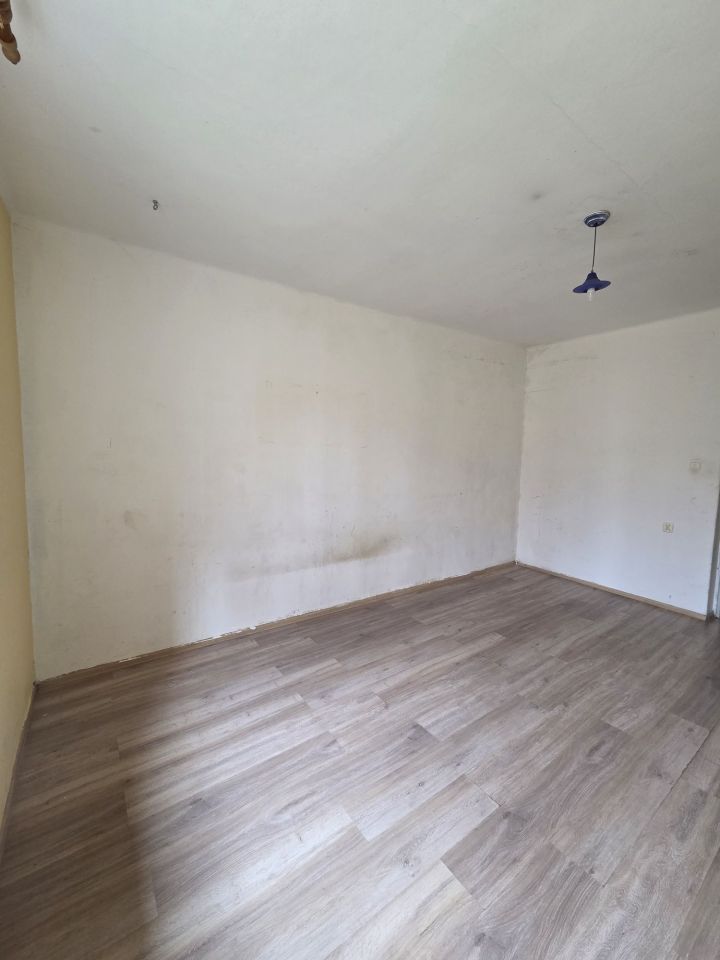 Mieszkanie 2-pokojowe Bytom Stroszek, ul. Komisji Edukacji Narodowej. Zdjęcie 2