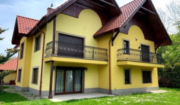 dom wolnostojący, 8 pokoi Szczawno-Zdrój, ul. Henryka Sienkiewicza