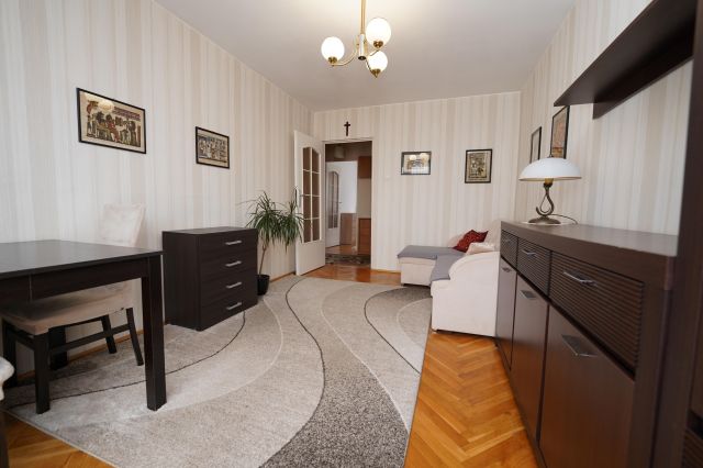 Mieszkanie 3-pokojowe Gdynia Obłuże, ul. Białowieska. Zdjęcie 3