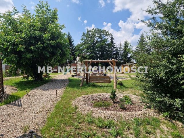 siedlisko, 2 pokoje Lutek. Zdjęcie 18