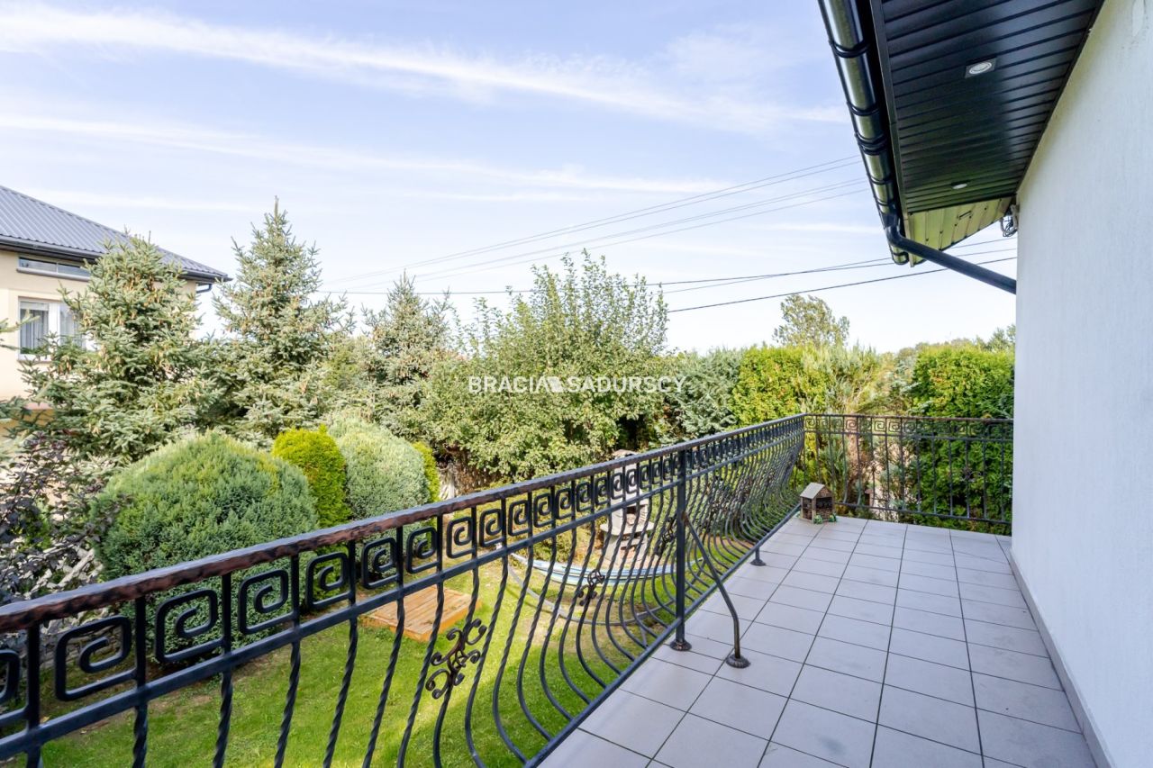 dom wolnostojący, 6 pokoi Dziaduszyce. Zdjęcie 32