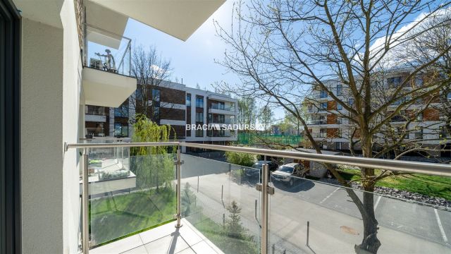 Mieszkanie 3-pokojowe Czarnochowice. Zdjęcie 16