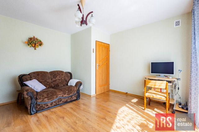 dom wolnostojący, 4 pokoje Laski. Zdjęcie 13