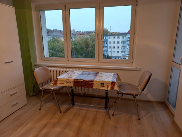 Mieszkanie 1-pokojowe Gorzów Wielkopolski Śródmieście, ul. gen. Władysława Sikorskiego. Zdjęcie 1