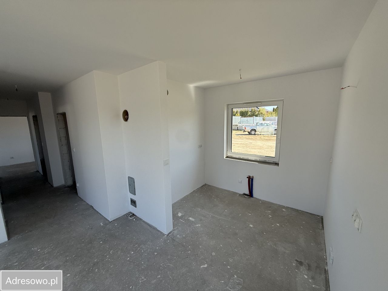 dom wolnostojący, 4 pokoje Różyny. Zdjęcie 5