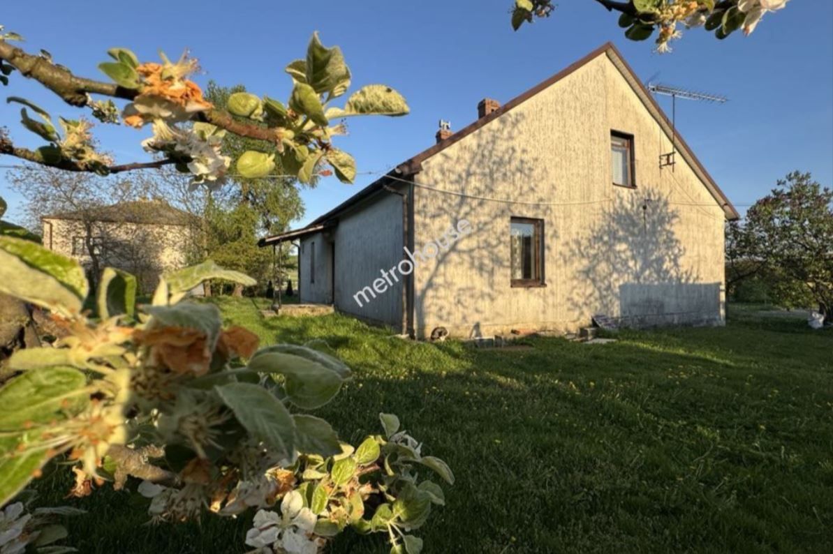 dom wolnostojący, 5 pokoi Kępie. Zdjęcie 12