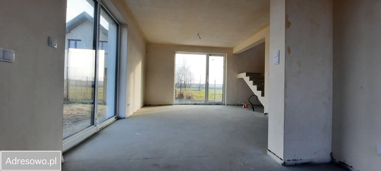 bliźniak, 6 pokoi Wólka Radzymińska, ul. Topolowa. Zdjęcie 3