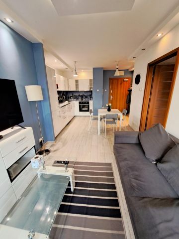 Mieszkanie 2-pokojowe Wrocław Śródmieście, ul. Romana Dmowskiego. Zdjęcie 1