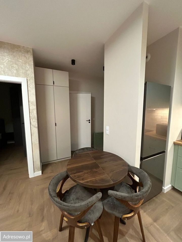 Mieszkanie 2-pokojowe Warszawa Włochy, ul. Równoległa. Zdjęcie 4