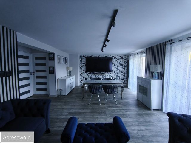 dom szeregowy, 8 pokoi Ustka, ul. Narcyzowa. Zdjęcie 4