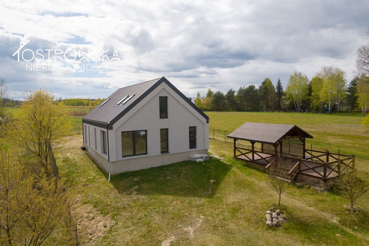 dom wolnostojący, 6 pokoi Glinianka. Zdjęcie 1