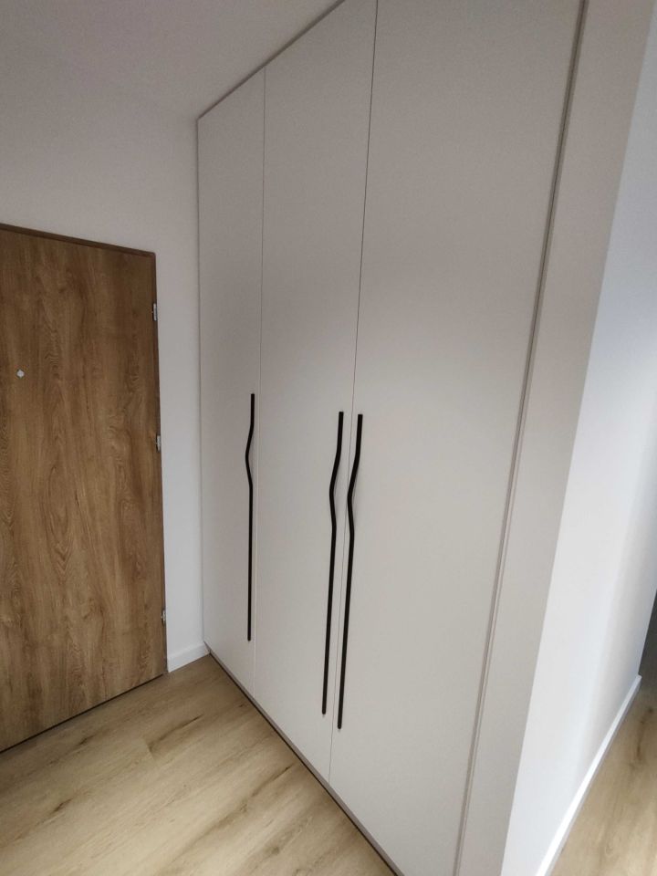 Mieszkanie 3-pokojowe Toruń, ul. Henryka Strobanda. Zdjęcie 2