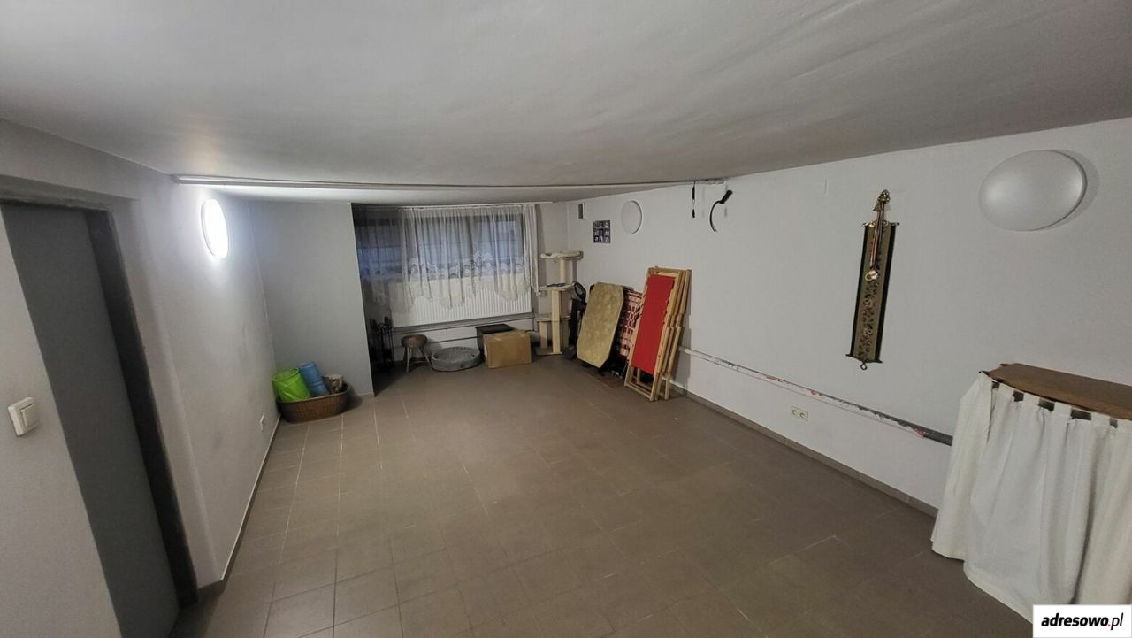 dom wolnostojący, 5 pokoi Nowy Sącz, ul. Jana Kochanowskiego. Zdjęcie 15