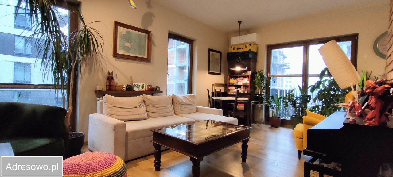 Mieszkanie 3-pokojowe Kraków Podgórze, ul. Tadeusza Szafrana. Zdjęcie 1