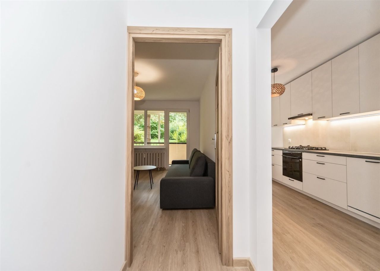 Mieszkanie 2-pokojowe Bielsko-Biała Złote Łany, ul. Juliana Tuwima. Zdjęcie 8