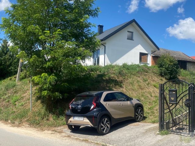 dom wolnostojący, 5 pokoi Trójczyce. Zdjęcie 20