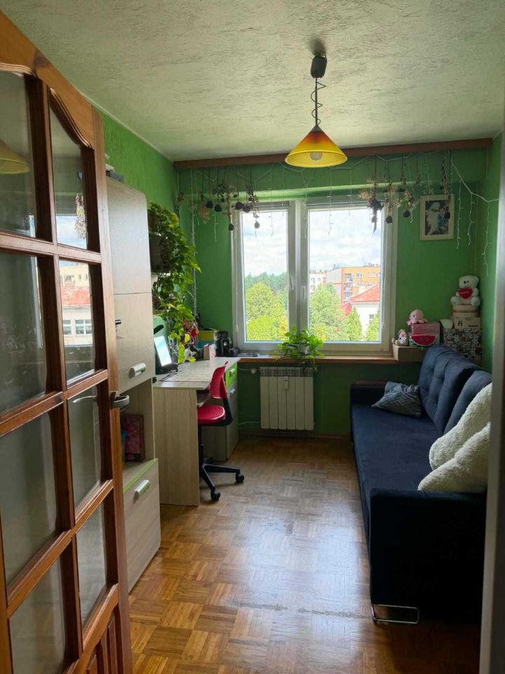 Mieszkanie 3-pokojowe Klucze. Zdjęcie 6
