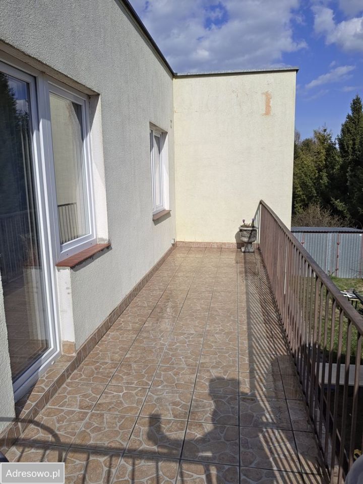 Mieszkanie 3-pokojowe Różyny. Zdjęcie 7