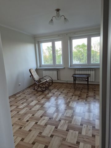 Mieszkanie 4-pokojowe Krówniki. Zdjęcie 1