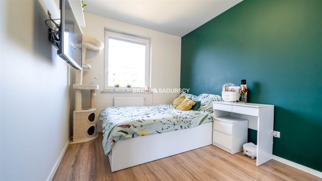 Mieszkanie 3-pokojowe Kraków Mistrzejowice, os. Piastów. Zdjęcie 8