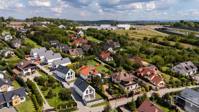 dom wolnostojący, 4 pokoje Bibice, ul. Parkowa. Zdjęcie 5