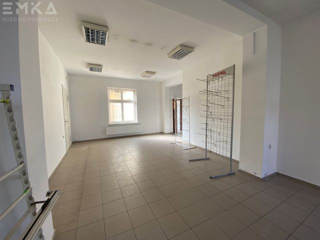 kamienica, 10 pokoi Więcbork, ul. Plac Jana Pawła II. Zdjęcie 26