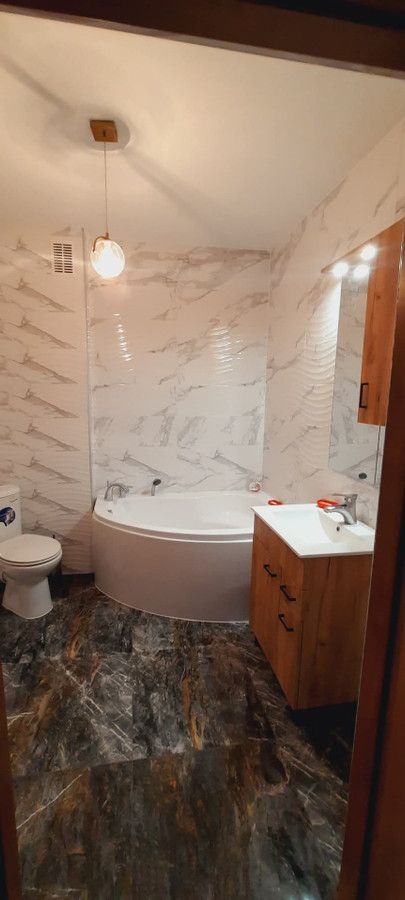 Mieszkanie 3-pokojowe Tarnów Śródmieście, ul. Aleksandra Fredry. Zdjęcie 3