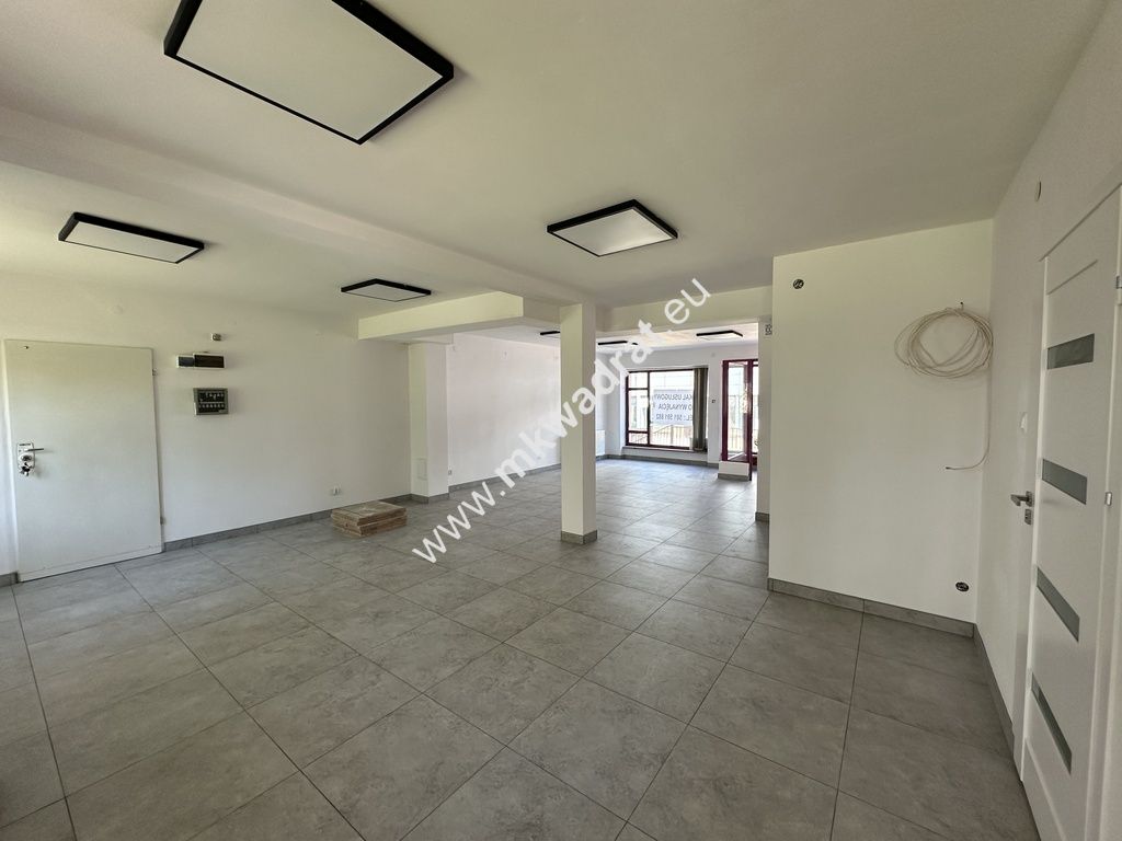 Lokal Warszawa Ursus. Zdjęcie 1