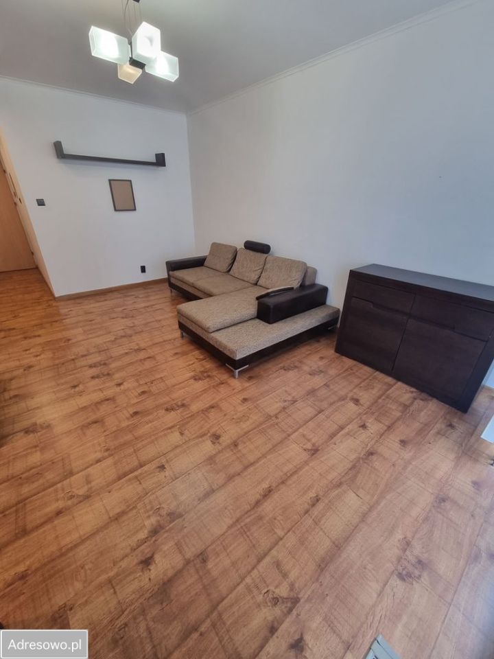 Mieszkanie 2-pokojowe Poznań Grunwald, ul. Jakuba Krauthofera. Zdjęcie 2