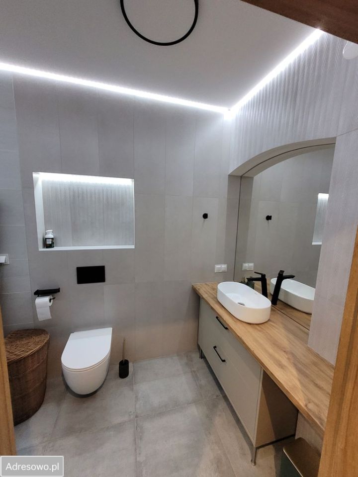 Mieszkanie 4-pokojowe Pszczyna, ul. Katowicka. Zdjęcie 2