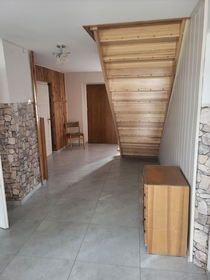 gospodarstwo, 6 pokoi Tomaszów Bolesławiecki. Zdjęcie 3