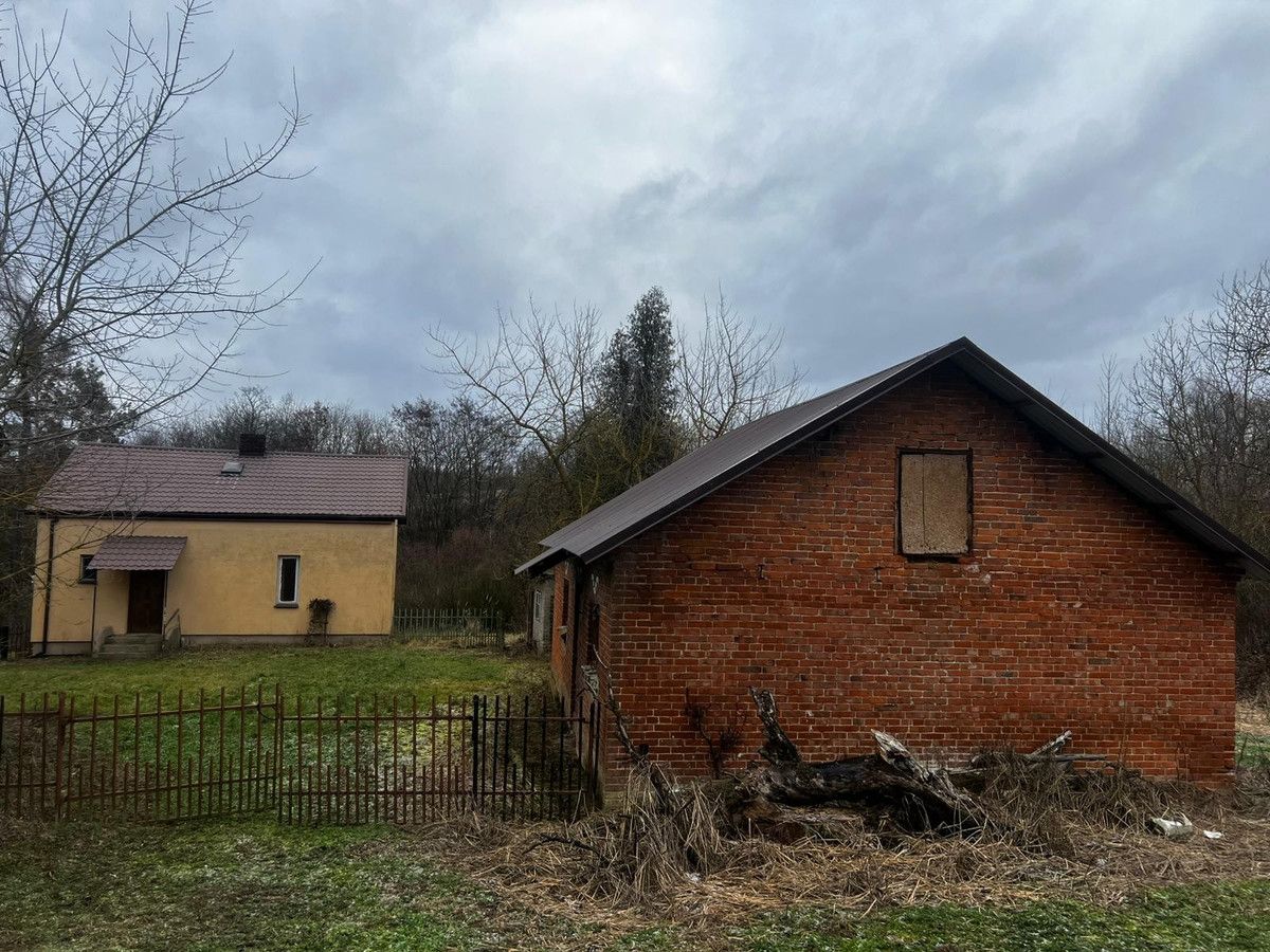 dom wolnostojący, 2 pokoje Stary Garbów. Zdjęcie 10