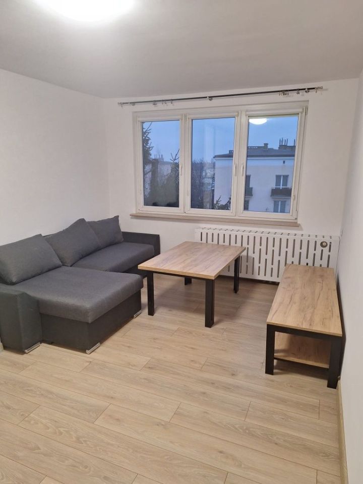 Mieszkanie 1-pokojowe Ostrów Wielkopolski Centrum, ul. Mikołaja Kopernika. Zdjęcie 1