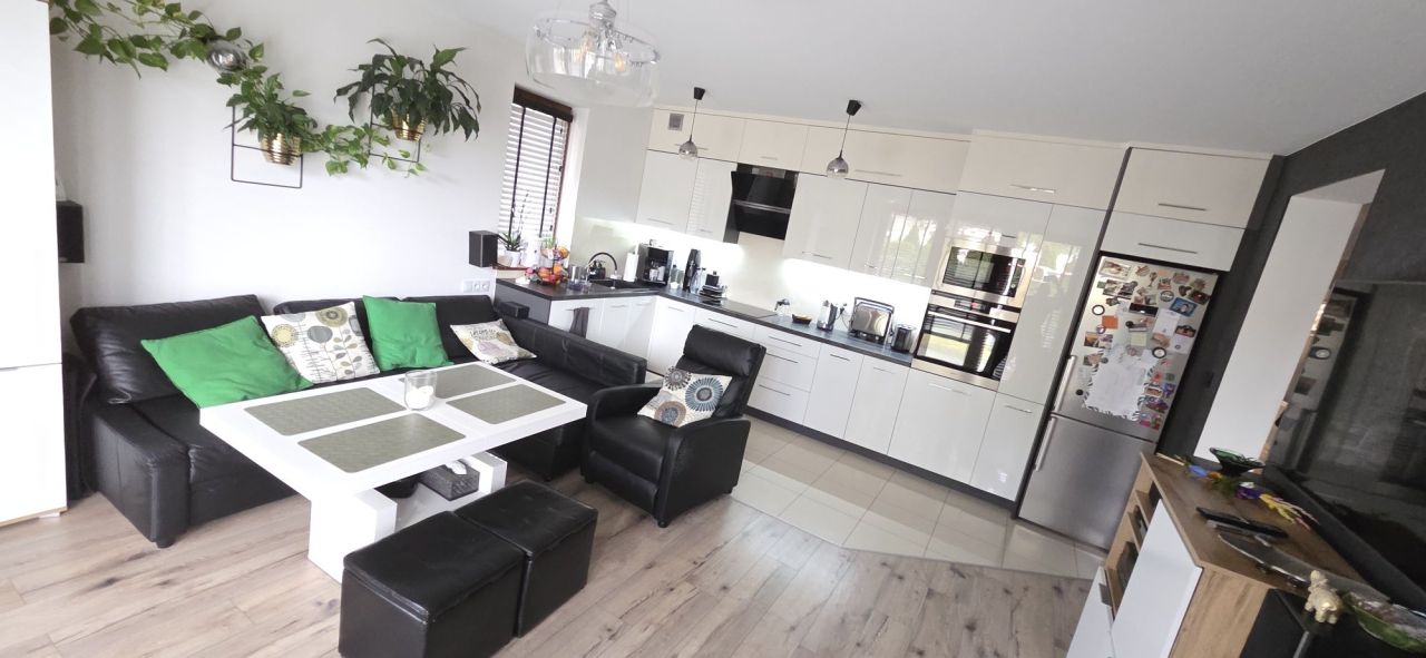 Mieszkanie 4-pokojowe Koszalin Rokosowo, ul. Dębowa. Zdjęcie 4