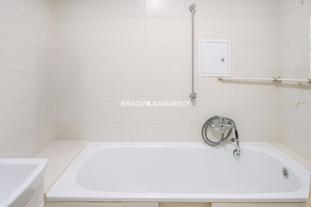 Mieszkanie 4-pokojowe Kraków Mistrzejowice, os. Oświecenia. Zdjęcie 16