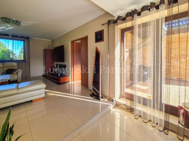 dom wolnostojący, 5 pokoi Wojanów. Zdjęcie 11