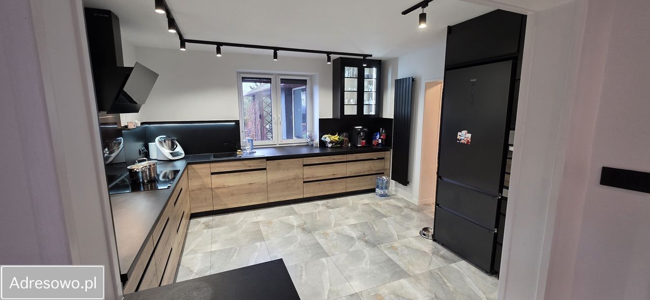 dom wolnostojący, 5 pokoi Łężek. Zdjęcie 11