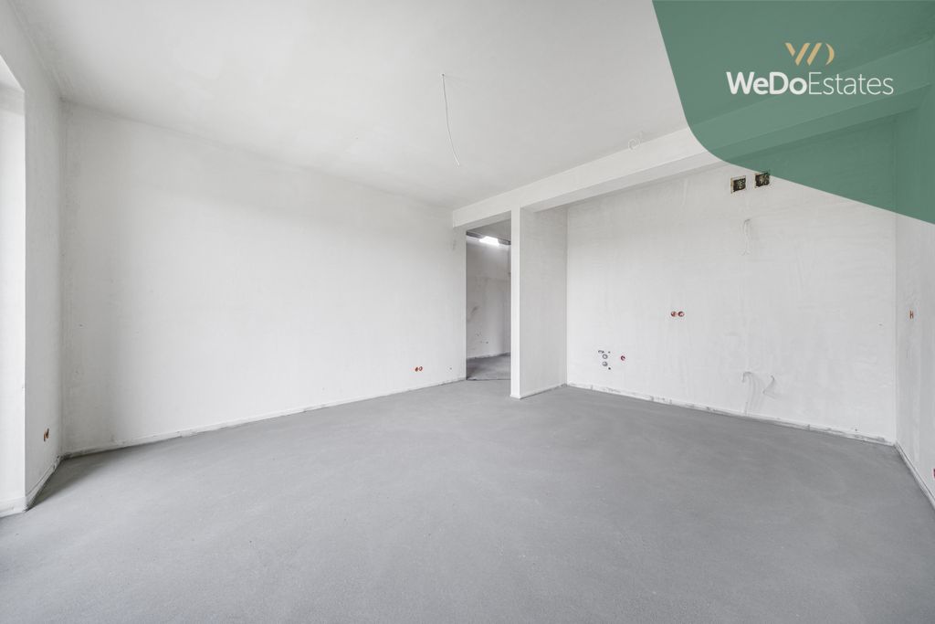 Mieszkanie 4-pokojowe Ostrówek, ul. Miła. Zdjęcie 5