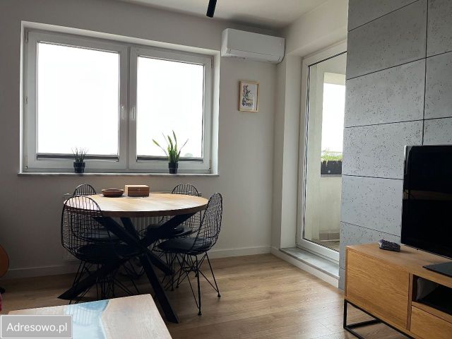 Mieszkanie 2-pokojowe Warszawa Nowodwory, ul. Światowida. Zdjęcie 1