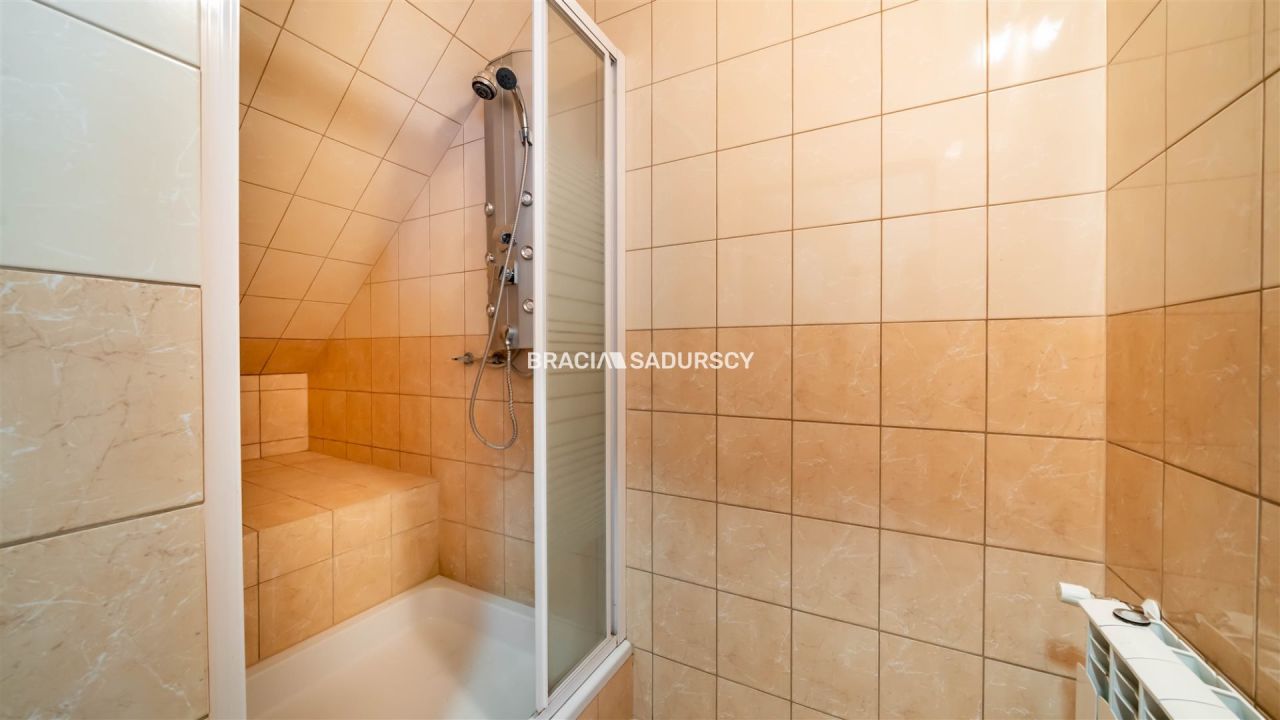 dom wolnostojący, 5 pokoi Węgrzce Wielkie. Zdjęcie 30