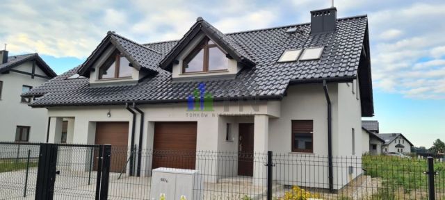 bliźniak, 5 pokoi Chrząstawa Mała. Zdjęcie 3