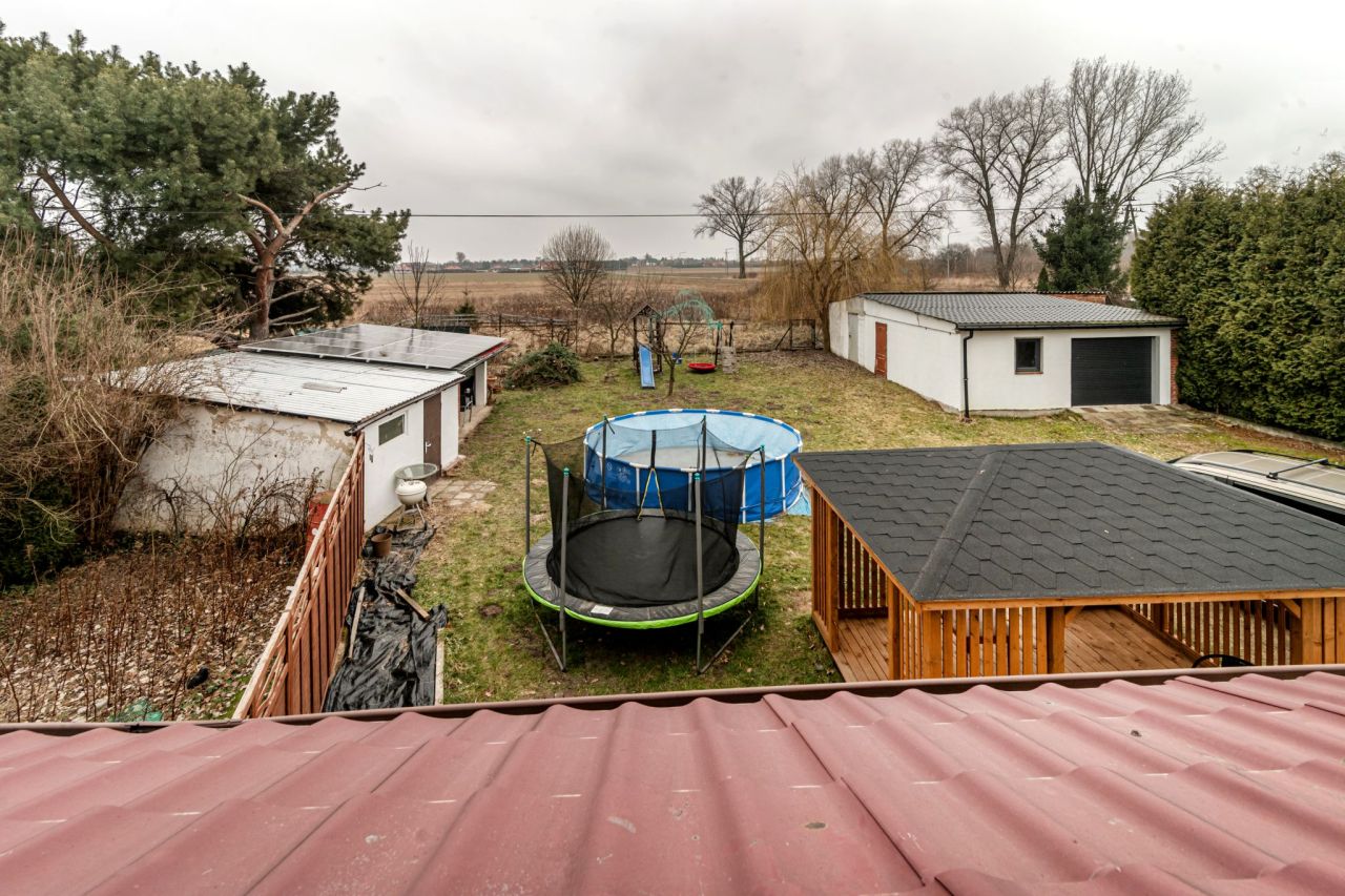 dom wolnostojący, 7 pokoi Stradów. Zdjęcie 3