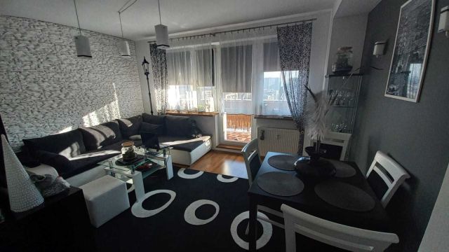 Mieszkanie 3-pokojowe Łódź Retkinia, ul. Batalionów Chłopskich. Zdjęcie 1