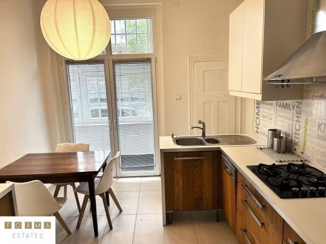 Mieszkanie 5-pokojowe Katowice Śródmieście, ul. Juliusza Ligonia. Zdjęcie 1