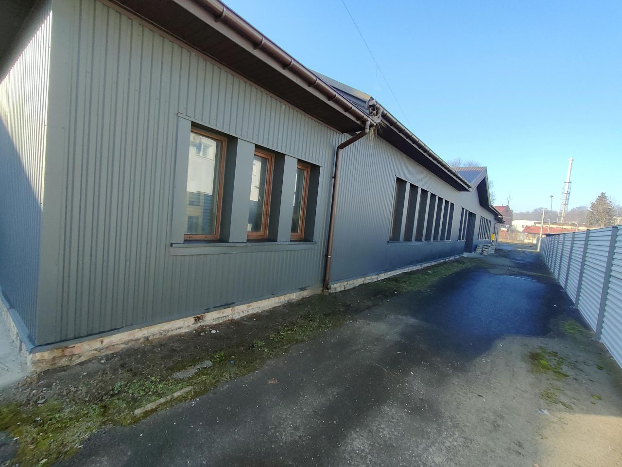 Hala/magazyn Gorlice Glinik, ul. Józefa Michalusa. Zdjęcie 4